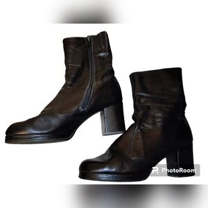 Vintage Brevitt Leather Mod Ankle Boots Black Red Lining Made In Spain